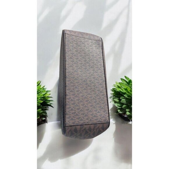 MICHAEL KORS LARGE X CHAIN LOGO SHOULDER BAG DARK CHERRY COLOR (NWT) - Picture 10 of 10